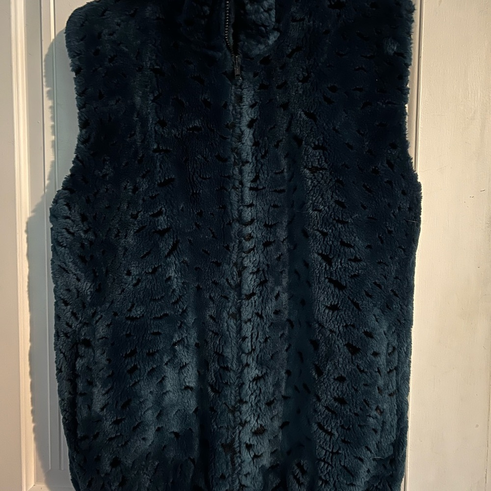 Coldwater Creek Faux Fur Plush Vest Teal Blue Mock Neck Small